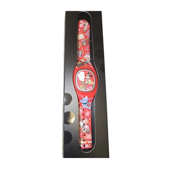 NIB Disney Parks Christmas Mickey Mouse: The Main Attraction Dumbo MagicBand 2 - Picture 2 of 3